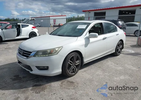 2015 Honda Accord Ex-L V-6 z USA, uszkodzony, nr VIN 1HGCR3F86FA008710